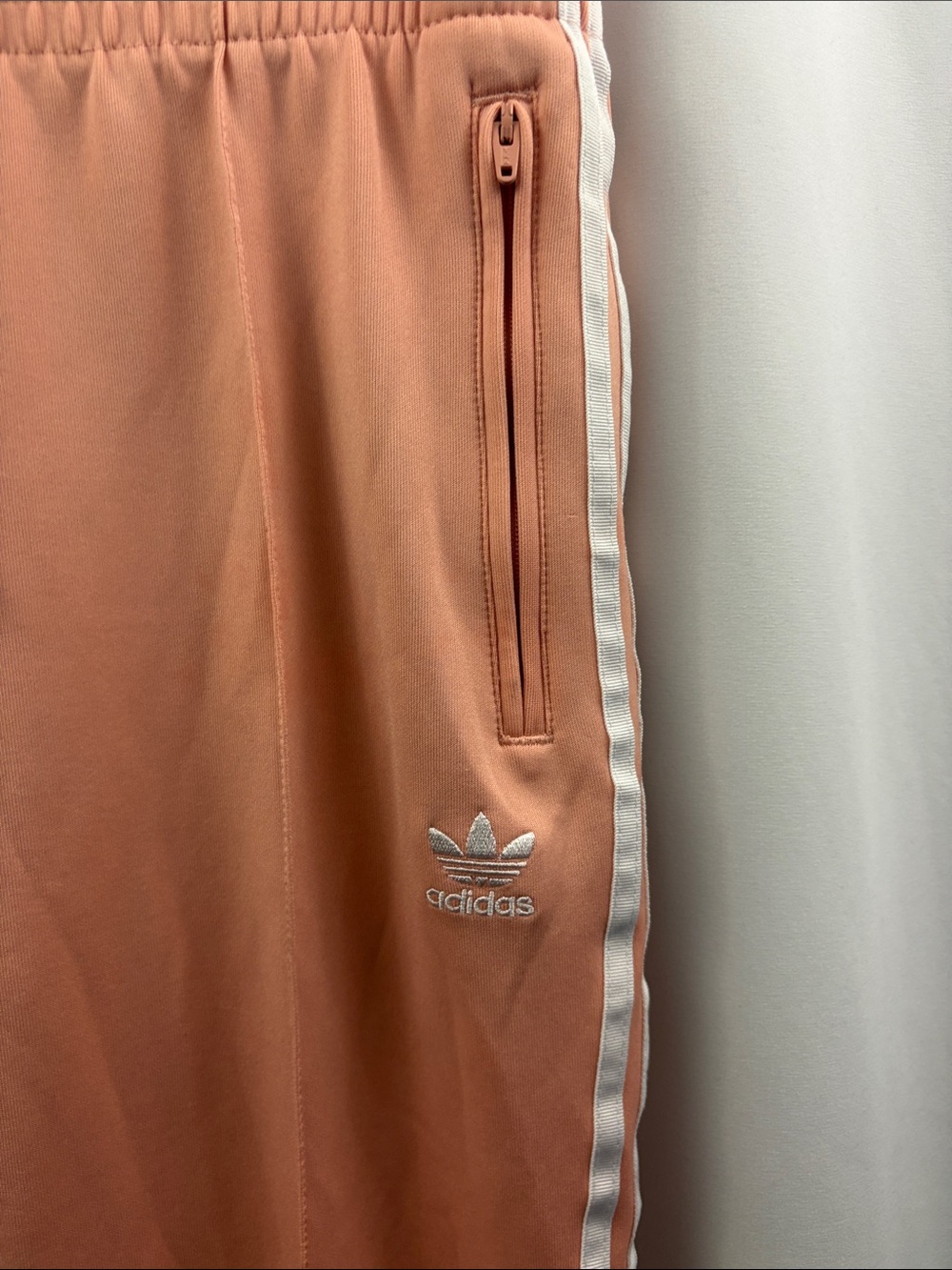 Adidas Women’s Originals SST Track Pants Sweatpants Joggers Large Peach Color - Picture 4 of 10